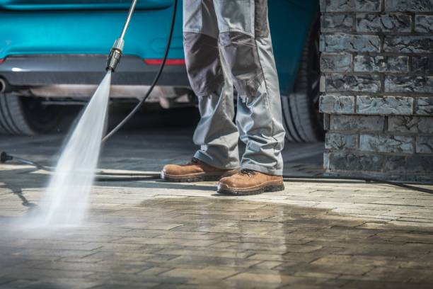 Best Pool Deck Cleaning  in Spring Valley, CA